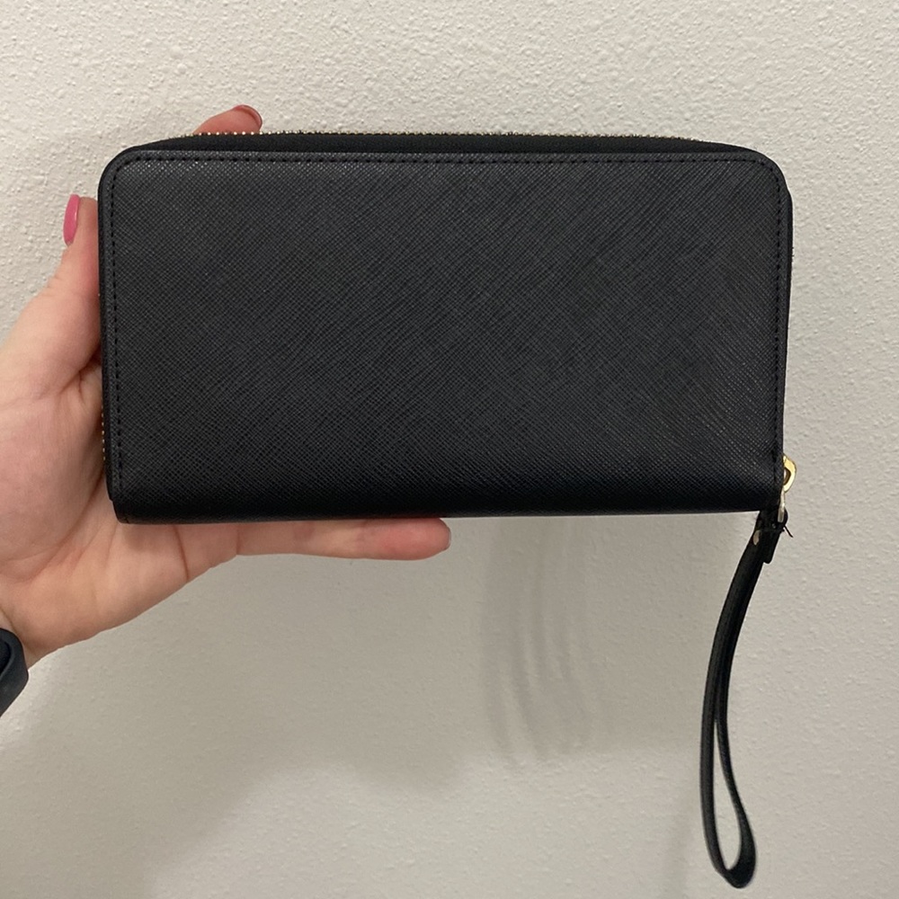 Kate Spade Wallet - Picture 4 of 5